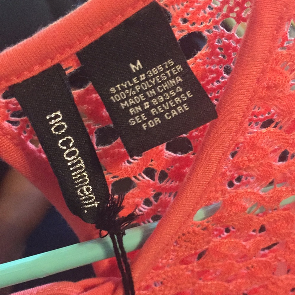NWT Macy’s No Comment Crocheted Bell Slv Top - Picture 13 of 13